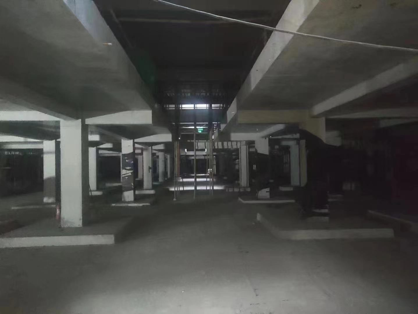 金华山东又一个上海博普LOFT车库拔地而起